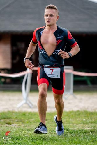 118880280_2402242576752375_2176050001810073121_o_2402242573419042